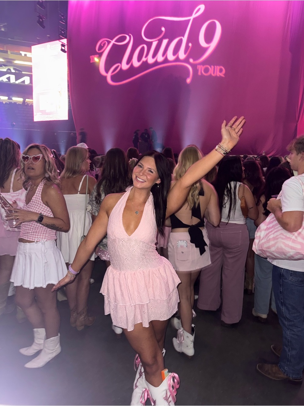 ❤️Pink dress - Picture 2 of 3